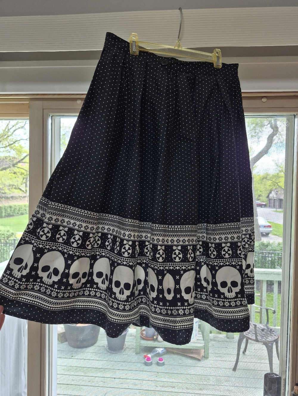 Medium Hell Bunny For Modcloth Skull Skirt - Picture 3 of 5